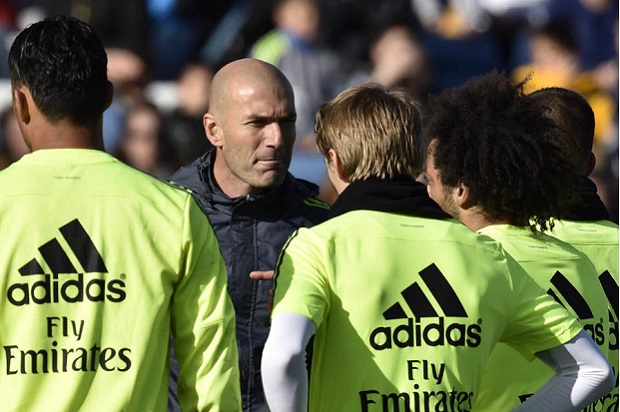 Dukungan Pemain Madrid...