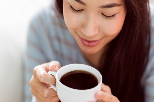 Bahaya Minum Kopi Saat...
