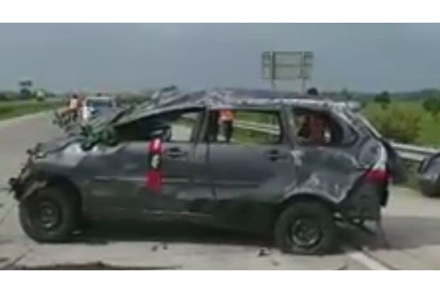Mobil Suporter Bonek...