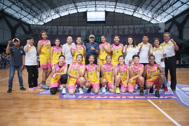 Surabaya Fever Juara...