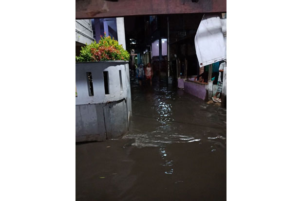 Katulampa Siaga 1, Kampung...
