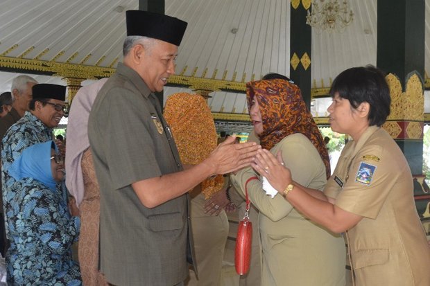 Sri Purnomo Prihatin...