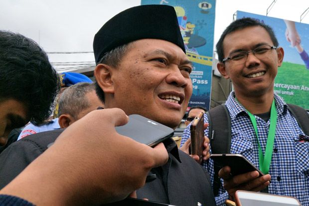 Orang Gila Aniaya Ulama,...