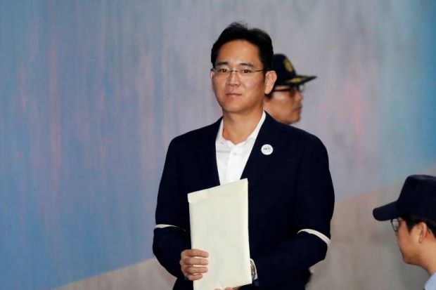 Lee, Pewaris Samsung...