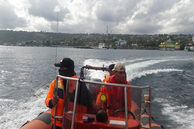 KM Ilham Jaya Rute Kabaena-Baubau...