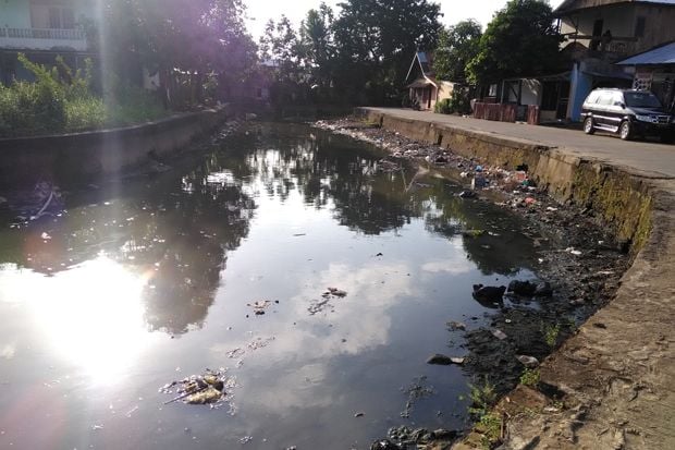 Tekan Volume Sampah...