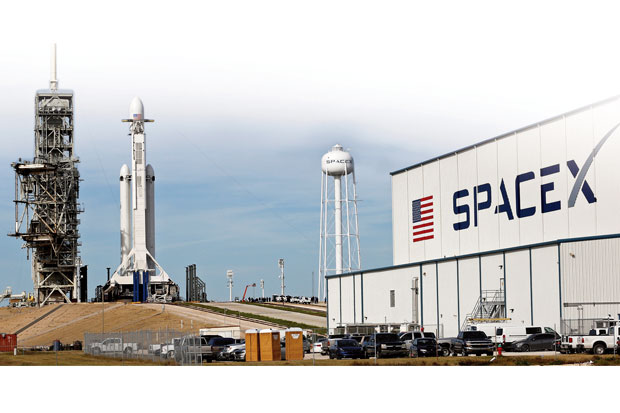Elon Musk Kirim Mobil...