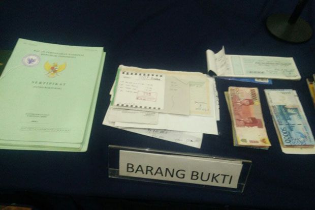 Kepala Desa Wanita Ini...