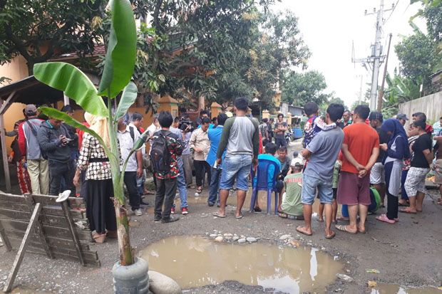 5 Tahun Jalan Dibiarkan...