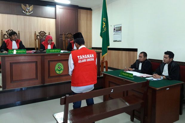 Suami Bakar Istri Hingga...