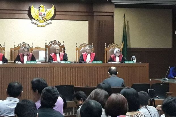 Bantah Rekayasa Sakit...