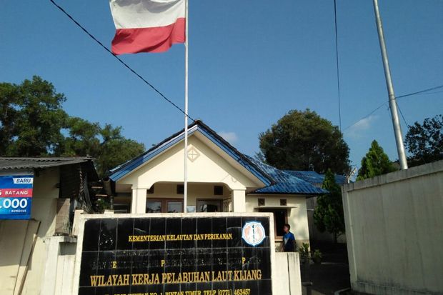 Heboh Bendera Merah...