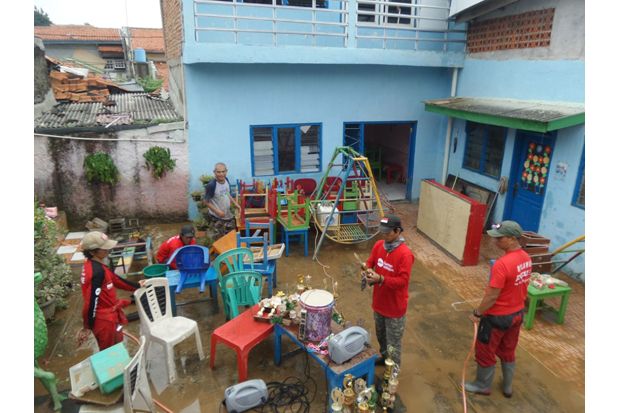 Banjir Surut, PKPU Human...