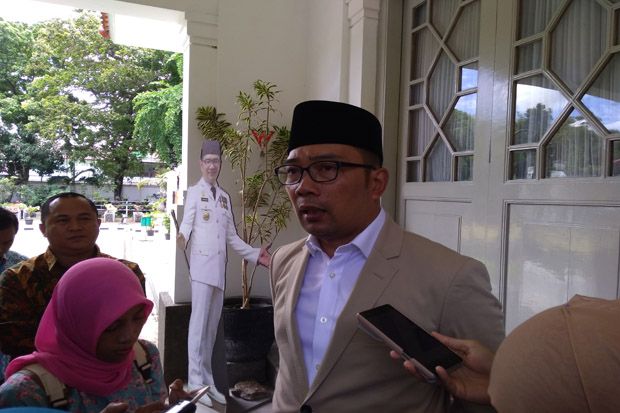 Wali Kota Bandung Ancam...
