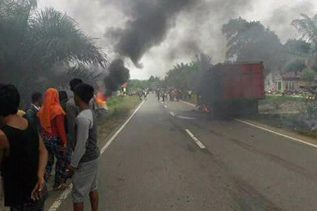 Hantam Motor hingga...