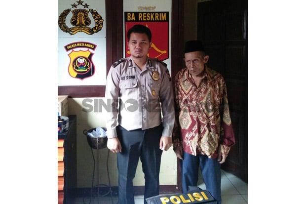 Lagi Cari Pakan Ternak,...