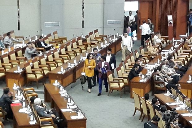 Tolak Revisi UU MD3,...