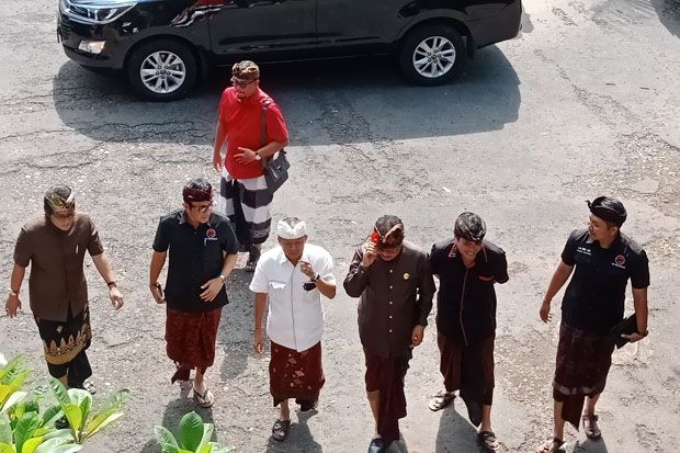 Nyagub di Bali, Wayan...
