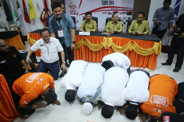 KPU Sahkan Pasangan...
