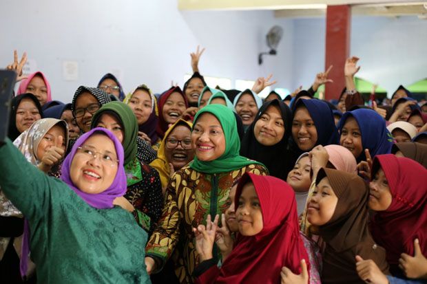 Ribuan Santri Janji...