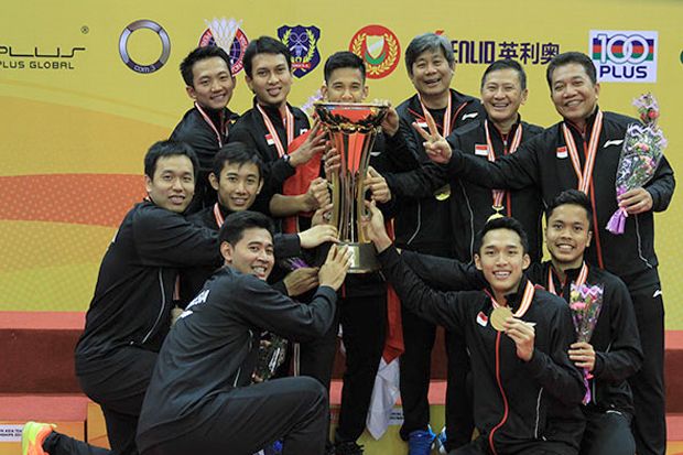 Gelar Juara Tim Putra...