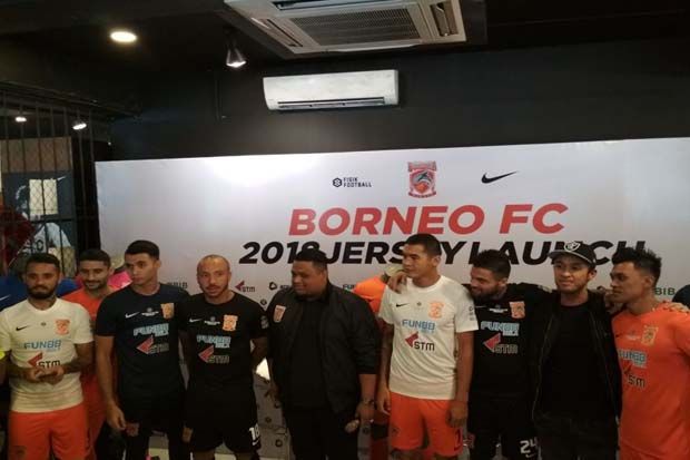 Borneo Tampil dengan...