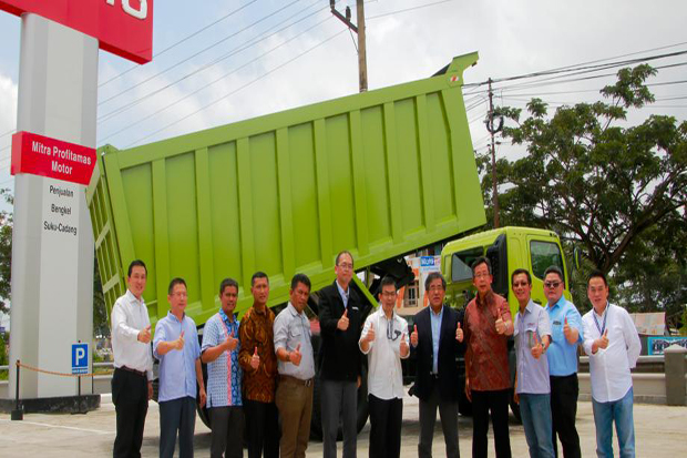 MPM dan Hino Resmikan...