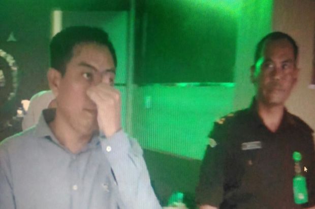 Jadi Tersangka Korupsi...
