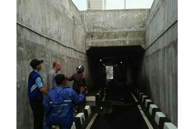Rembesan Air di Dinding...