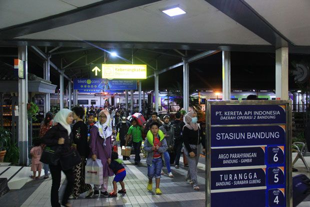 Libur Panjang Imlek,...