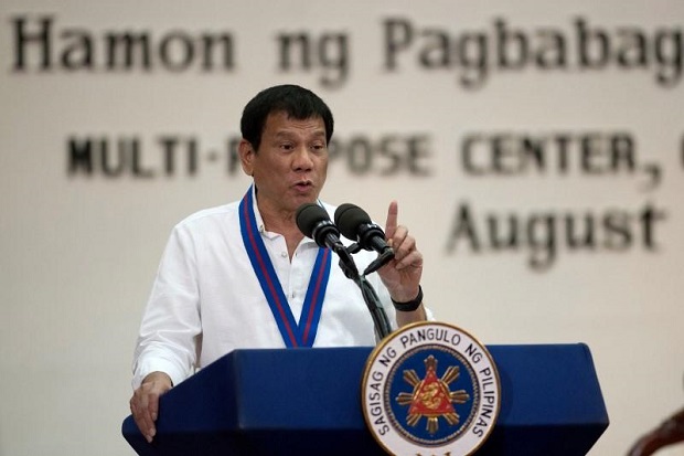 Duterte Hargai Rp5 Juta...