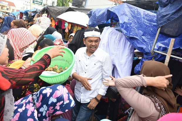 Dedi Mulyadi Kunjungi...