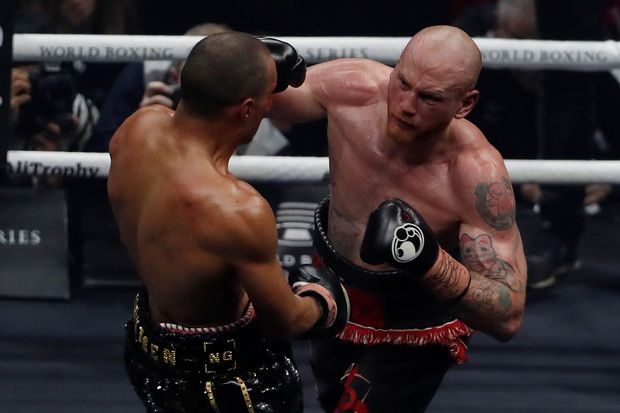 Kalahkan Chris Eubank...