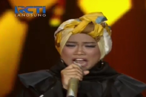 Ayu Raih Standing Ovation...