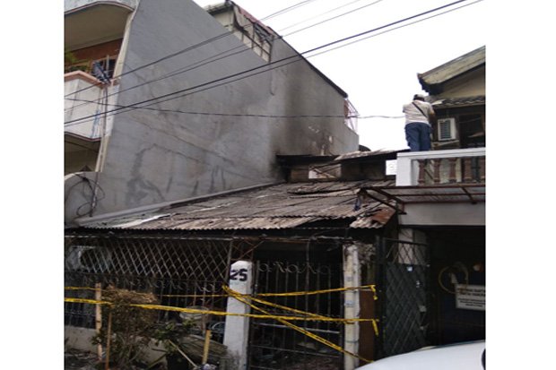 Rumah Berteralis Besi...