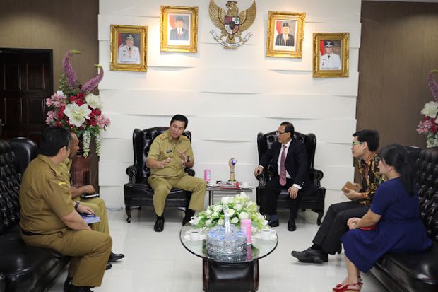 Dubes Rusia Undang Pemprov...
