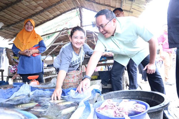 Dodi Reza Janjikan Seragam...