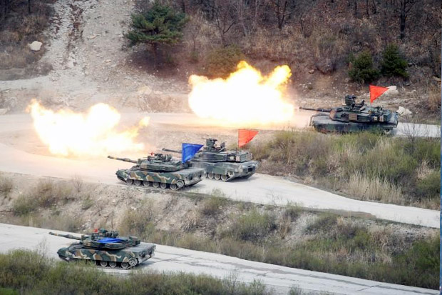 Latihan Militer Gabungan...