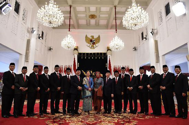 17 Dubes Baru Emban...
