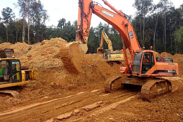 Bauxite Club, Gagasan...