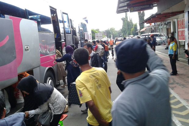 Jalur Kereta di Cirebon...