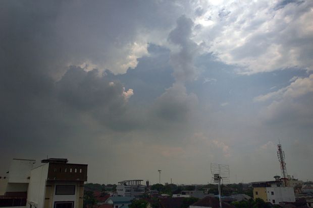 BMKG Prakirakan Siang...