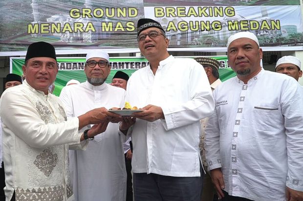Edy Rahmayadi Resmikan...