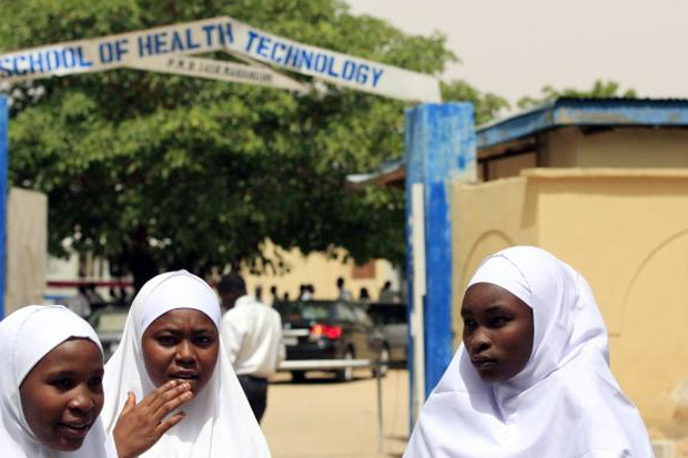 Boko Haram Serang Sekolah,...
