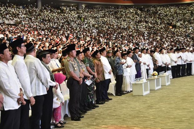 Panglima TNI Hadiri...