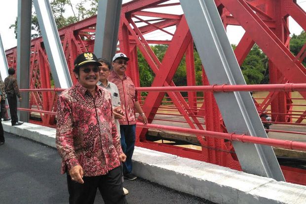 Duplikat Jembatan Merah...
