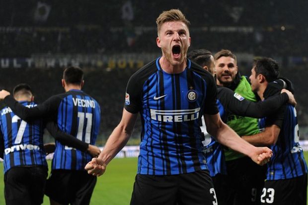 Tekuk Tim Gurem, Inter...