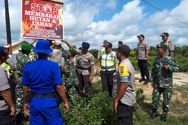 TNI-Polri dan Pemkab...