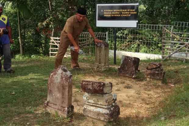 Edy Rahmayadi Ziarah...