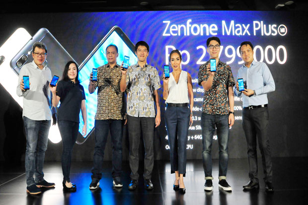 ASUS ZenFone Max Plus...